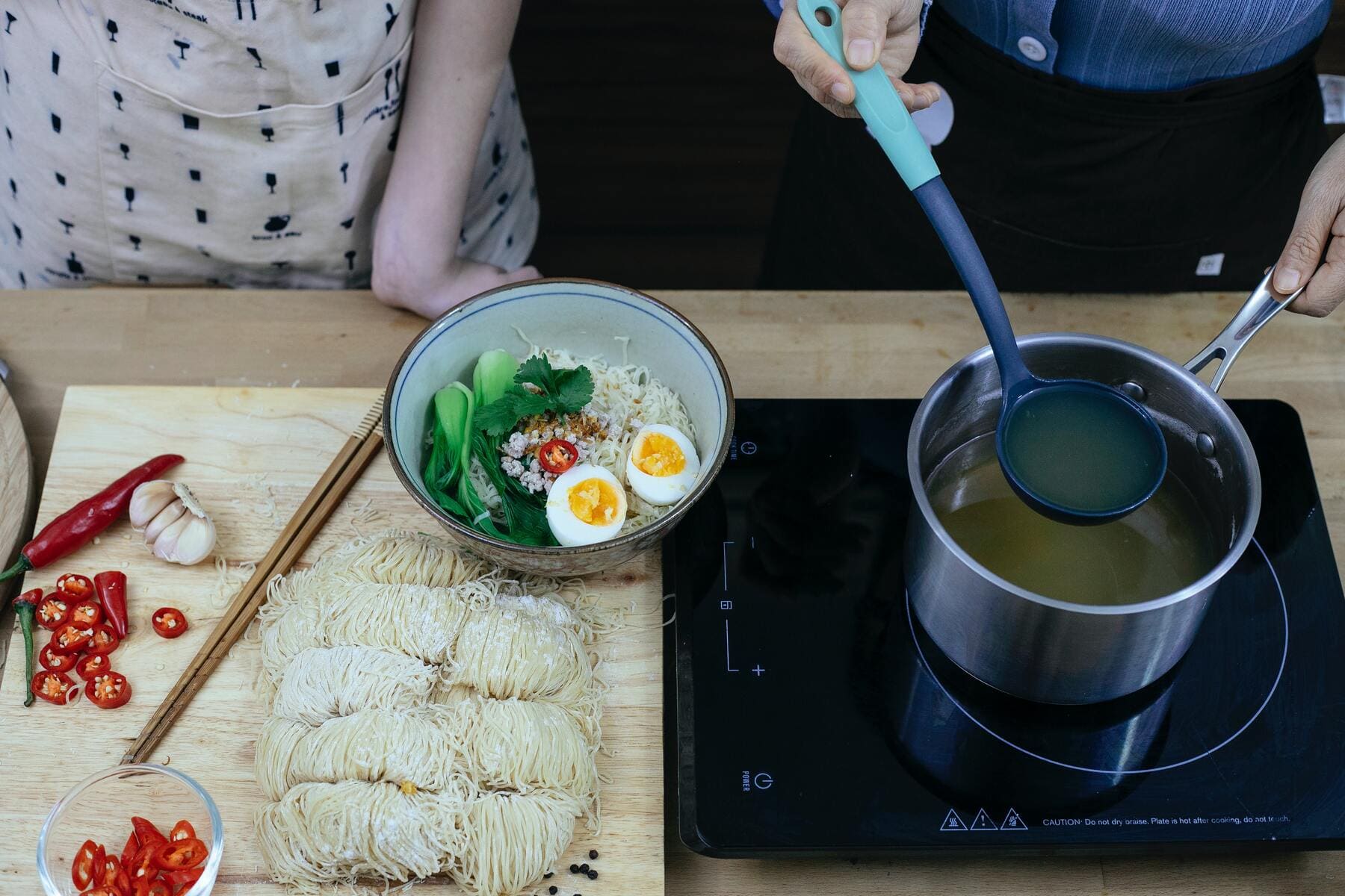 En İyi Yemek Hangi Tencerede Pişer?