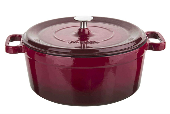 Döküm Tencerede Ne Pişer?