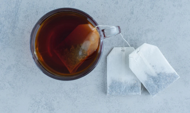 Sararmış Çay Bardakları Nasıl Temizlenir?